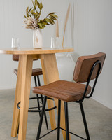 Stockholm Oak Bar Leaner - 80Cm Dia 105H, Natural