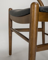 Cintesi Hans Wegner Replica Wishbone B/Stool, Walnut, Uph Seat, 65Cm 