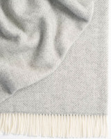 Weave Magnus Throw - 150x183cm, Grey
