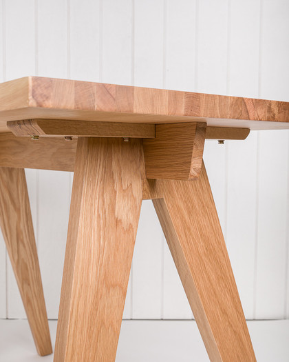 Stockholm Oak Bar Leaner - 140X70Cm 90 H, Natural
