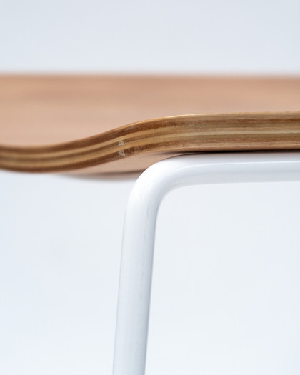 Colorado Wire Bar Stool - White, Ply Seat 65Cm