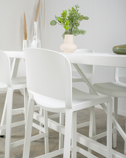 Dome 262 Bar Stool - White, 66.5Cm