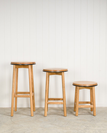 Curve Barstool - Natural Oak, Black 65cm