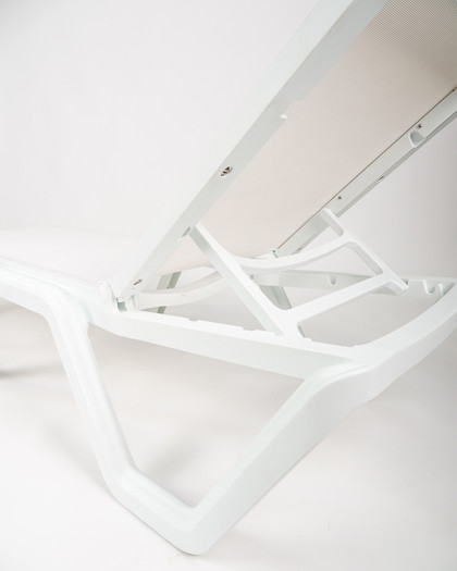 Vela Sun Lounger - Linen W Linen Fabric