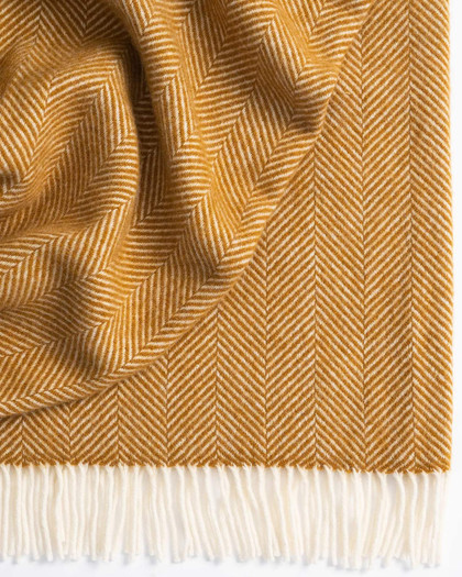Weave Magnus Throw - 150x183cm, Amber
