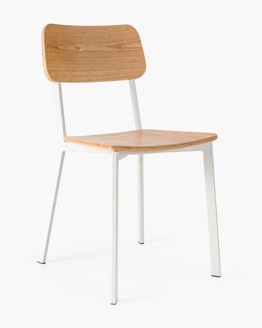 Thomas Chair, Matt White