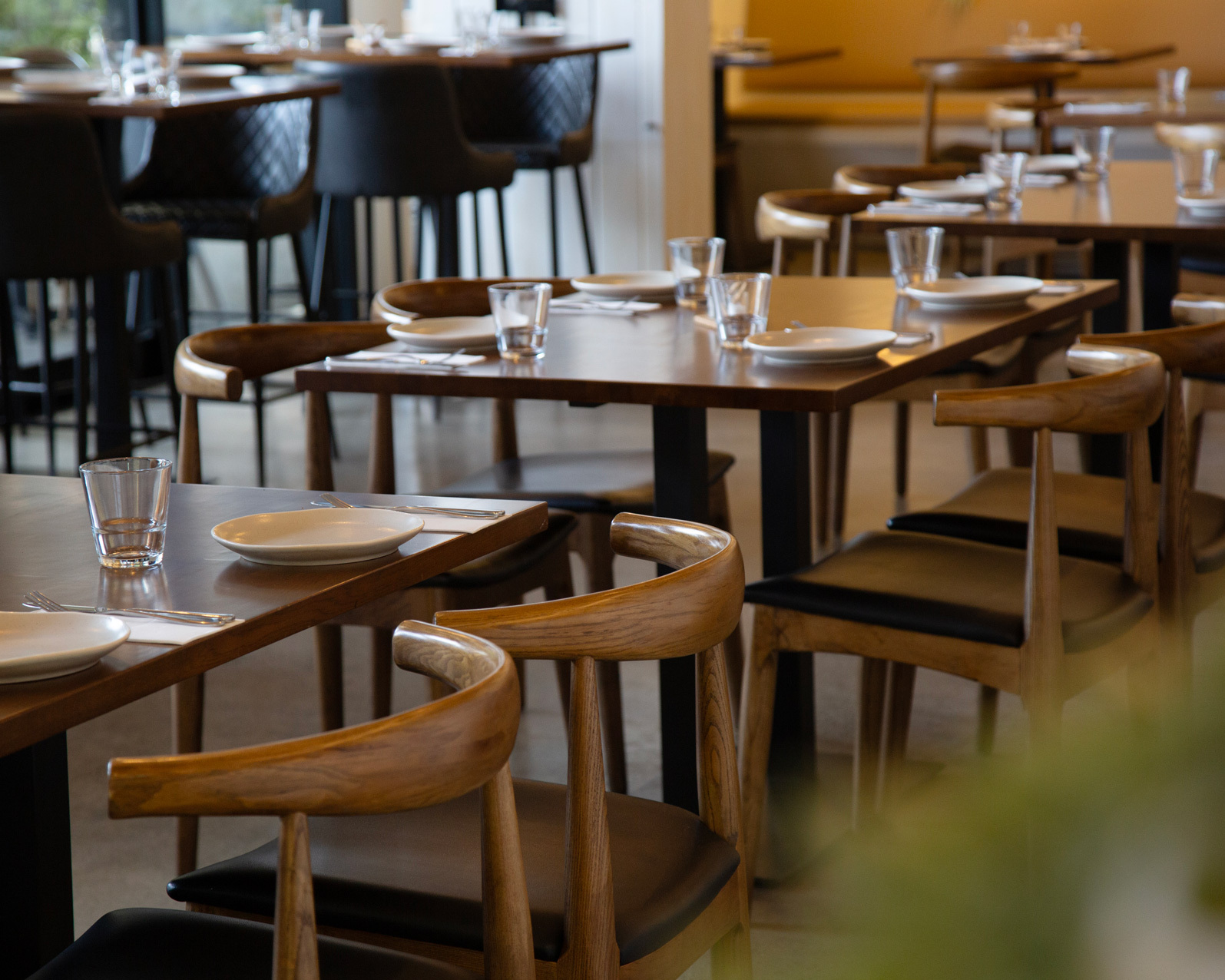 hans wegner elbow chairs at solid oak table top