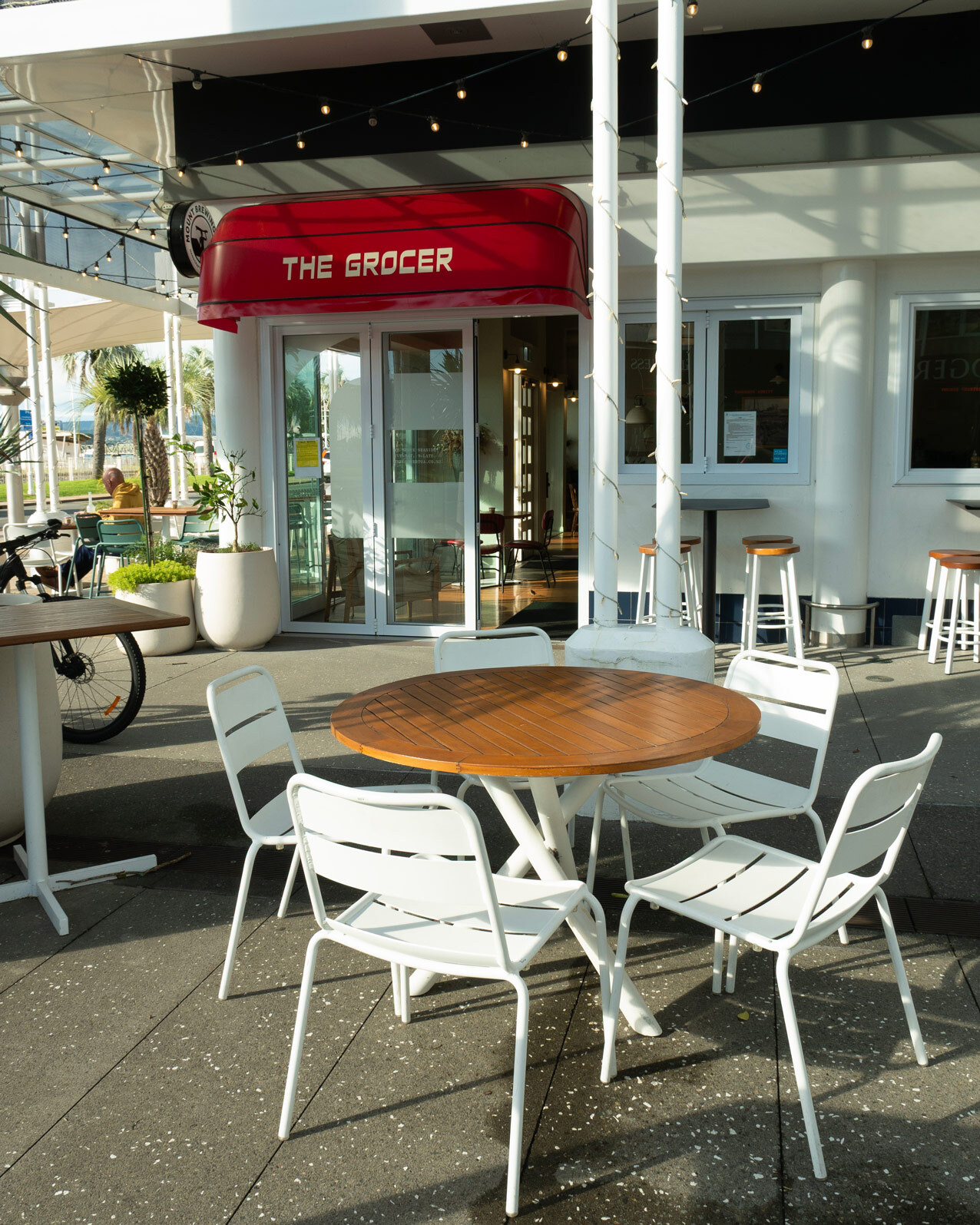 frankie chairs and max bar stools