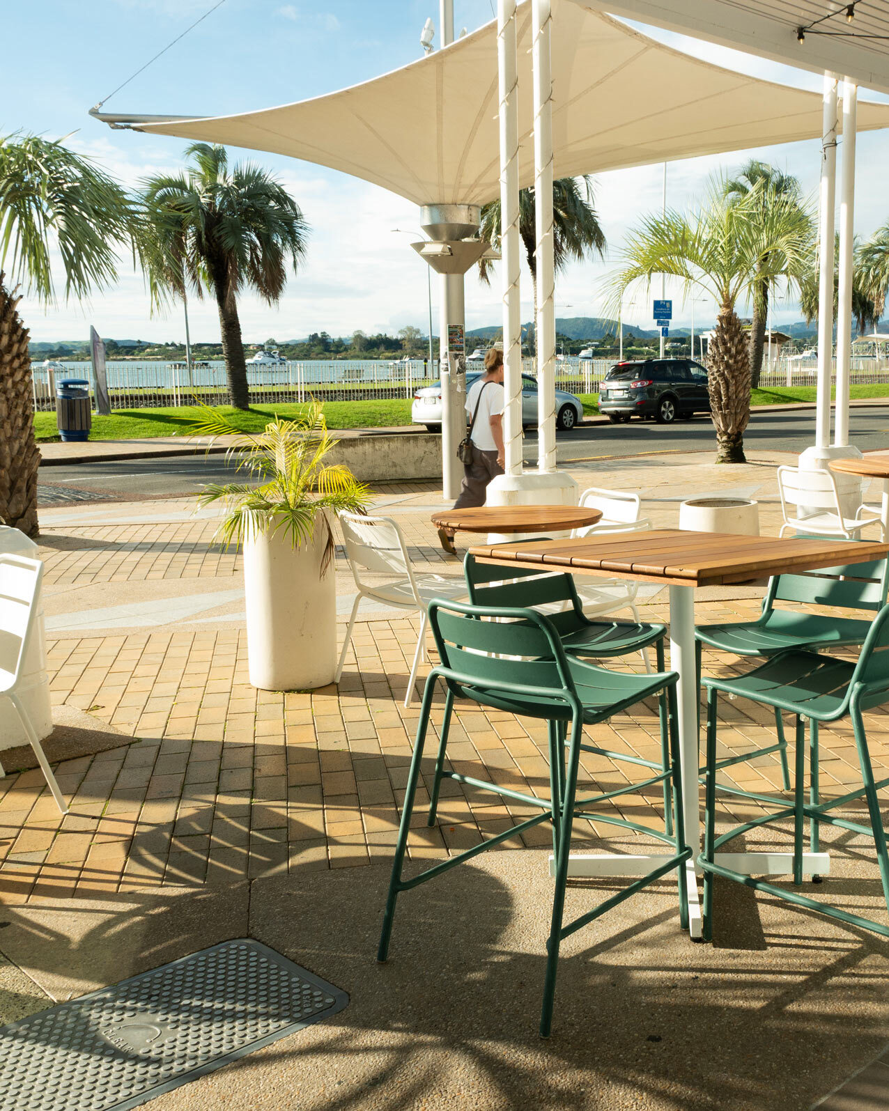 frankie bar stools green