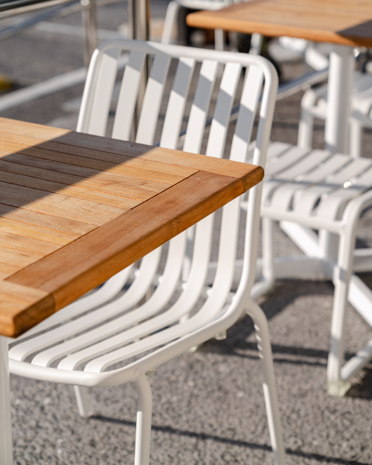 teak outdoor table top and parcher chair