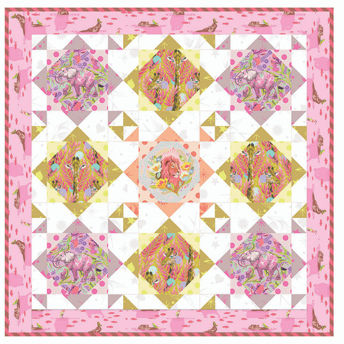 Tula Pink - Snuggle Time Quilt (Pink) Tula Pink - Snuggle Time Quilt (Pink)