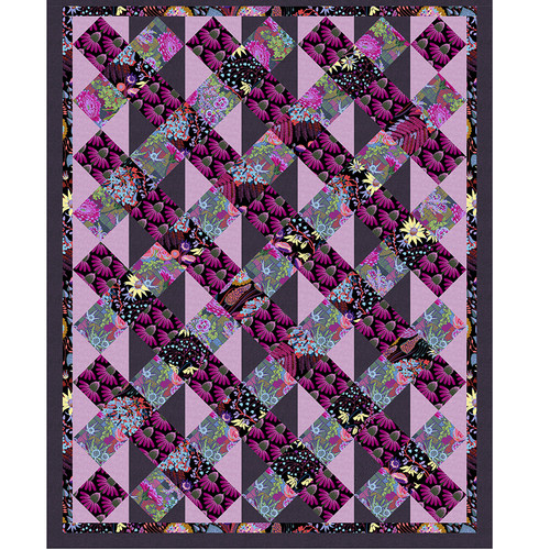 Anna Maria - Trapped Quilt - Midnight Anna Maria - Trapped Quilt - Midnight