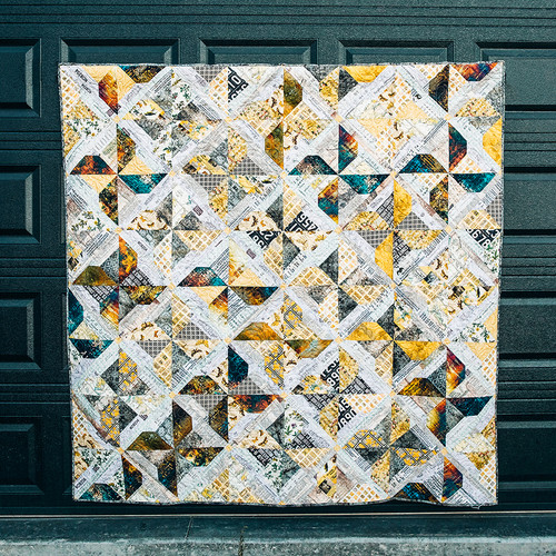 Tim Holtz Palette Yellow - On the Wind Quilt Tim Holtz Palette Yellow - On the Wind Quilt
