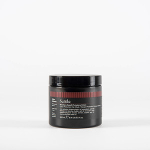 Sendo - COLOR DEFENSE - COLOR PROTECTION HAIR MASK - It helps to protect colored hair from oxidation and air pollution, making it softer and easier to comb. Sendo - COLOR DEFENSE - COLOR PROTECTION HAIR MASK - It helps to protect colored hair from oxidation and air pollution, making it softer and easier to comb.