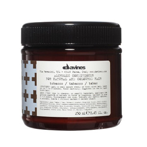 Davines  - Alchemic conditioner tobacco - Color-enhancing conditioner for medium-to-light brown tones Davines  - Alchemic conditioner tobacco - Color-enhancing conditioner for medium-to-light brown tones