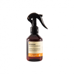 INSIGHT: ANTIOXIDANT HYDRA REFRESH HAIR AND BODY WATER - REFRESHING, MOUISTURING AND SOOTHING WATER TREATMENT. ITS SPECIAL FORMULA IS A SOURCE OF NATURAL HYDRATION