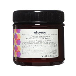 Davines Alchemic conditioner copper - Color-enhancing conditioner for warm red and copper tones. Davines Alchemic conditioner copper - Color-enhancing conditioner for warm red and copper tones.