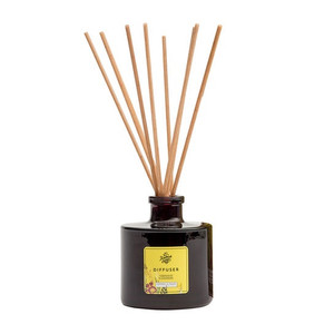 The Handmade Soap Company - Reed Fragrance Diffuser - Lemongrass & Cedarwood | 200ml The Handmade Soap Company - Reed Fragrance Diffuser - Lemongrass & Cedarwood | 200ml