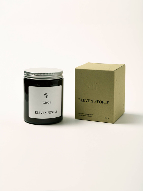 Eleven People - 05 - 28004 Candle - Blackcurrant, Birch and Oakmoss -  Medium