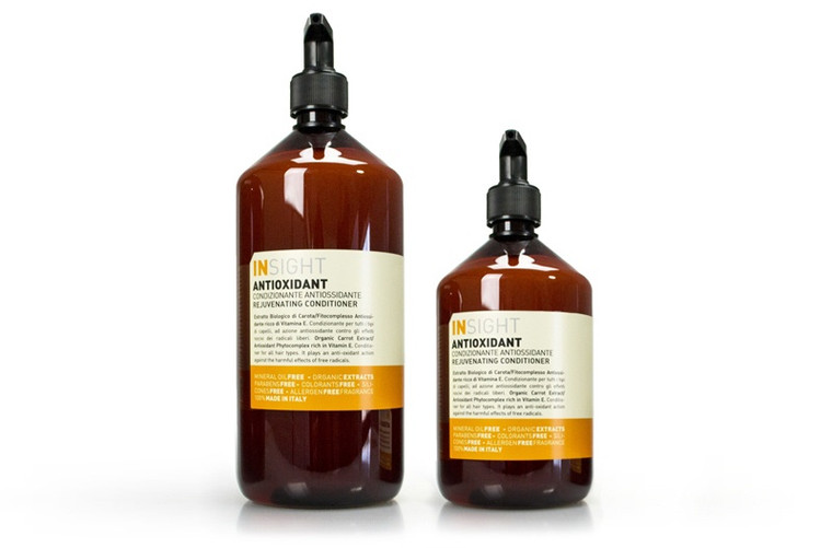 INSIGHT - Antioxidant-Rejuvenating Conditioner - The formula of this conditioner is aimed to invigorate and strengthen the hair fiber from the roots, for stronger and more protected hair. Detangles without weighing hair down.