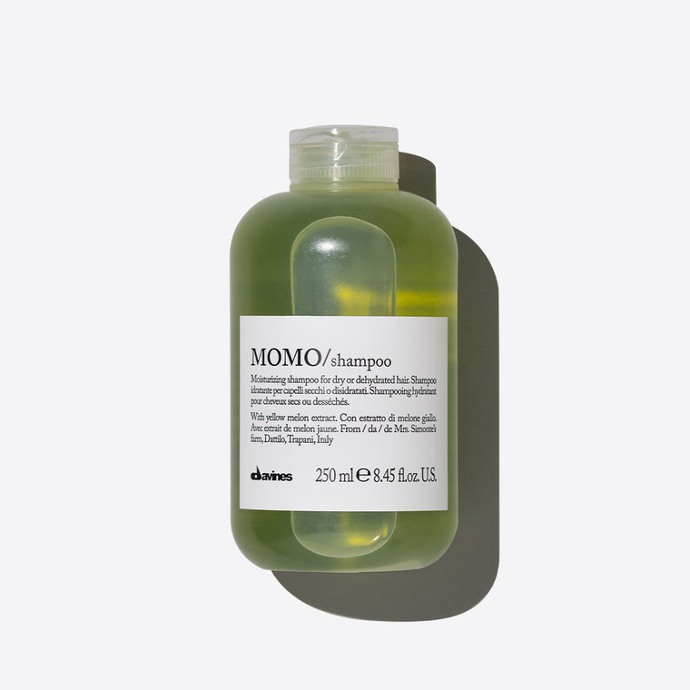 Davines  -  ESSENTIAL HAIRCARE MOMO Shampoo Hydrating Shampoo for dry and dehydrated hair