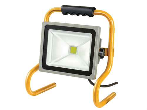 Brennenstuhl BRE253313 Large Cree (Chip LED) Worklight 30 Watt/2100 Lumens 110 Volt | Toolden