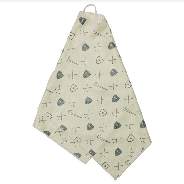 Nike Caddy Golf Towel 2.0 in Lite Orewood Brown / Smoke Grey