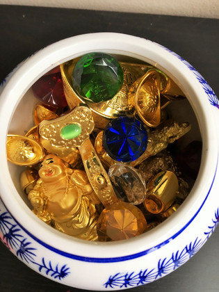 Feng Shui Wealth Vase