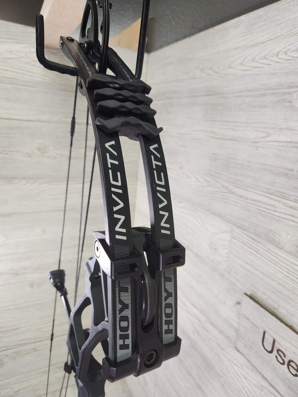 Hoyt Invicta 40 SVX