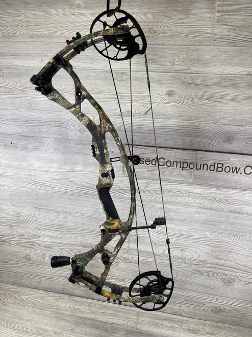 Used Hoyt RX-7 Right Handed Realtree Edge 60-70lbs 25”-30” mod 3