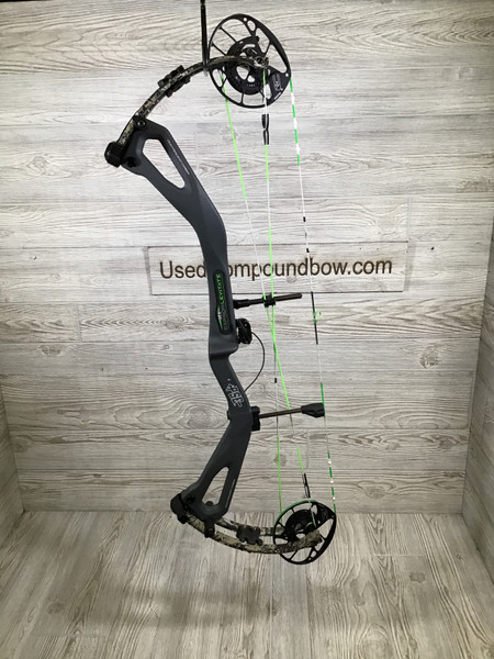 2023 PSE Carbon Levitate Right Handed EC2 Cam 70 lbs Charcoal w/Elevated 2 Limbs