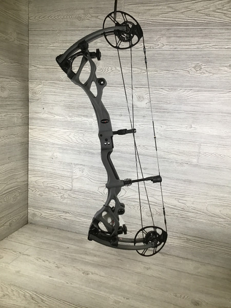 Bowtech Carbon One Smoke Grey 60-70# RH