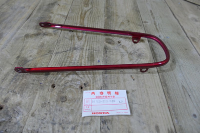 Honda CD125 CD175  Stay FR Front Fender (Mudguard) NOS Genuine 61105-303-020XJ