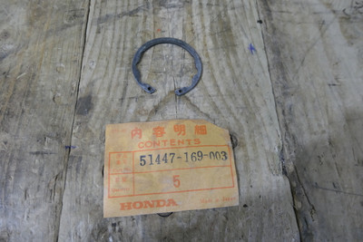 Honda 81-82 ATC250R, 80-81 CR80R 42mm Circlip NOS Genuine 51447-169-003