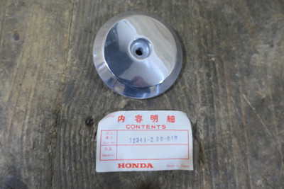 Honda CB/SS/CD/CL125  Port Cover Cylinder Head, genuine, NOS, 12341-230-040