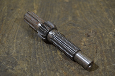 Honda C200, CA200, CT200, Main Shaft, NOS Slight Shop Soiled