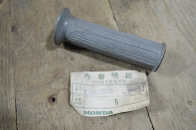 Honda C100, C102 L/H Rubber Grip, Genuine, NOS, 53166-001-000B