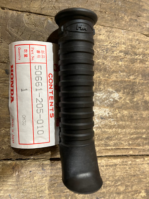 Honda CB92 CB95 Footrest Rubber, Genuine, NOS, 50661-205-010