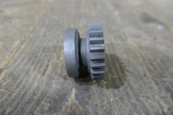 Honda C90 Cub, Gear Top M. 23T, Genuine.NOS