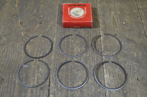 Honda CB450/K0/K1/K2/K3/C5, Piston Rings (1.00), Genuine NOS