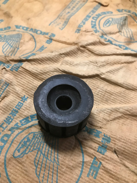 Honda CB125S,CB125T,CB223S,CB250,Fuel Tank Cushion, NOS, 17611-286-000