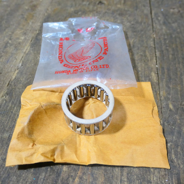 Honda  CR450R, Elsinore, 91006-KA5-003,  Needle Brg, Genuine NOS.