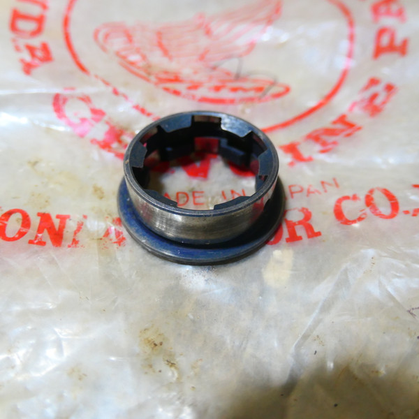 Honda CBX400F, CBX550F  25MM Collar Spline, 23452-MA6-000, Genine NOS.