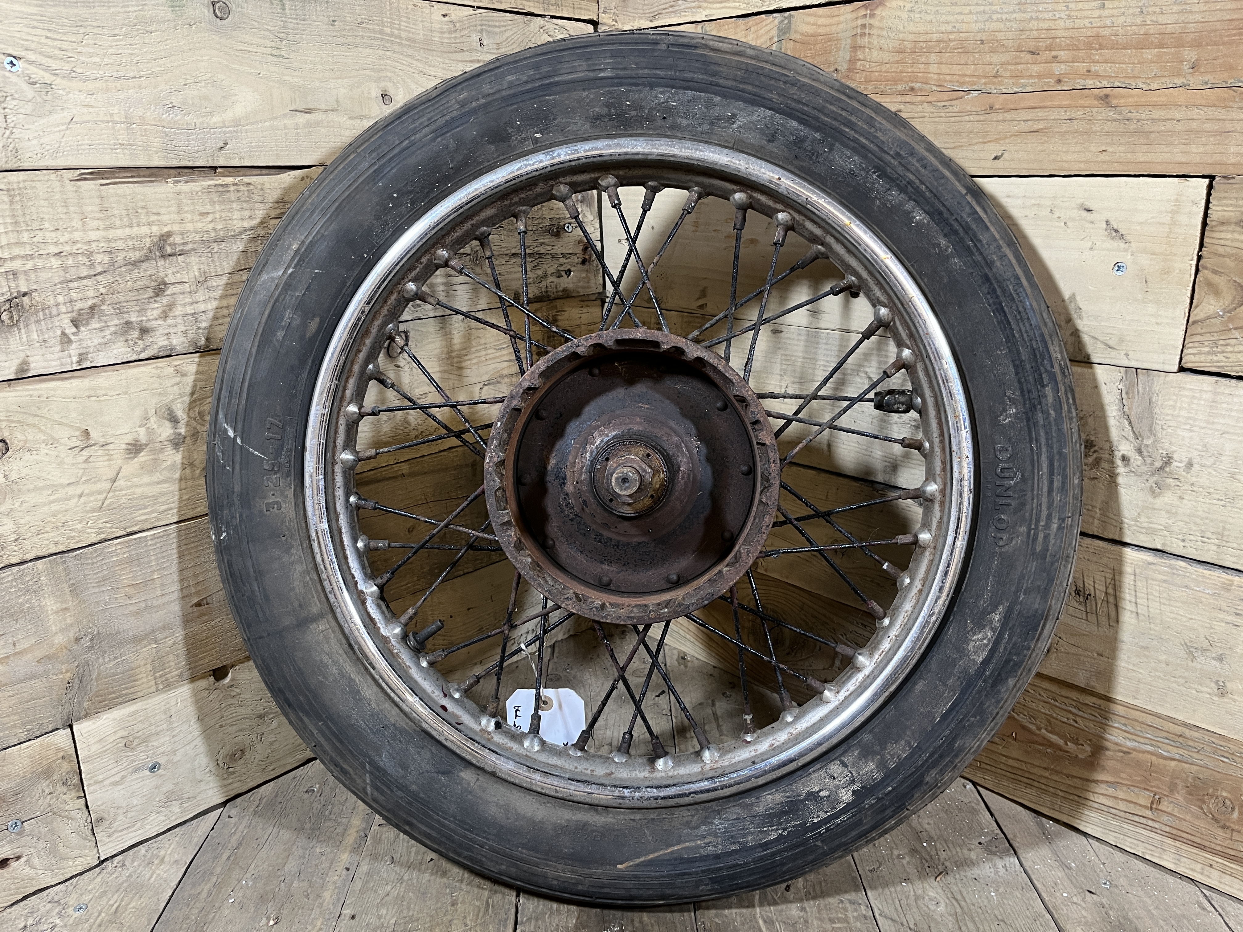 正規品／TRIUMPH トライアンフ TRIUMPH純正 HINTERRAD， 17 x 3， 40 SPEICHEN ｜ T2014013 トライ… 正規品／TRIUMPH トライアンフ TRIUMPH純正 RADIATOR ＆ FAN ASSY