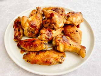 Finger-Licking Chicken Wings Finger-Licking Chicken Wings
