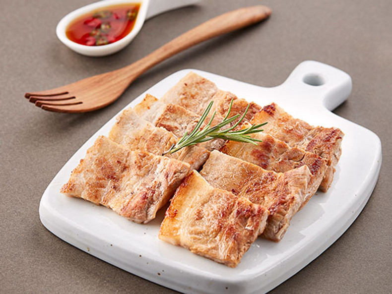  Grilled Pork Belly & Dipping Sauce