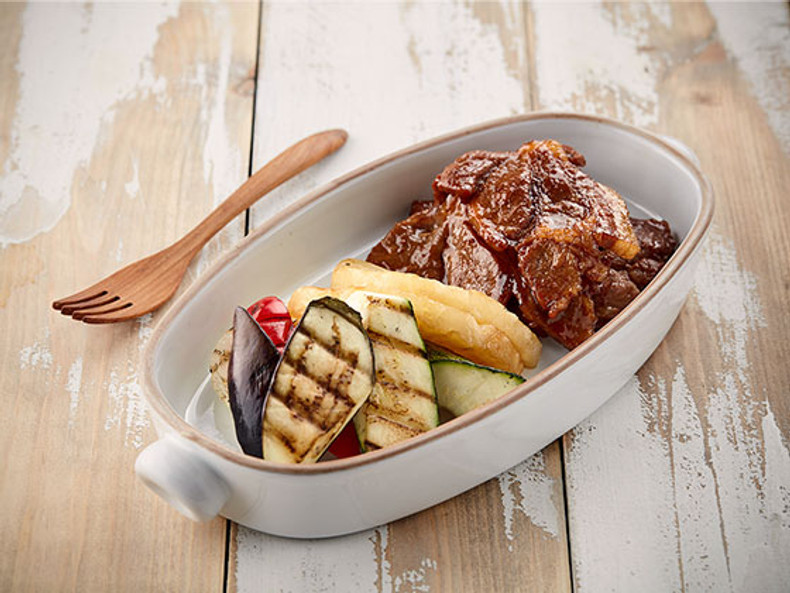 Grilled Pork with Soy Sauce & Vegetables