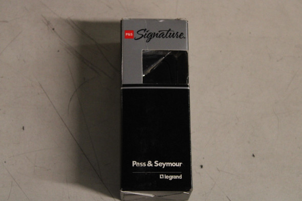 Legrand-Pass & Seymour STM870BKCC10 Limit Switches EA