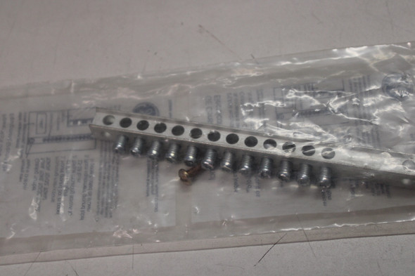 GE TGK12CP Molded Case Breakers (MCCBs)