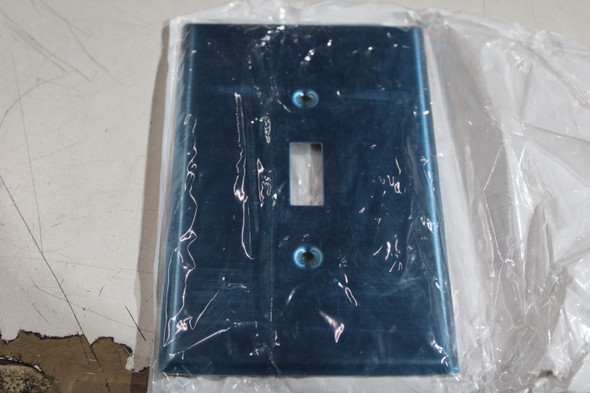 Leviton 84101-040 Wallplates and Switch Accessories EA